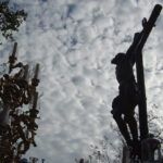 Descubre en qué parte de la Biblia se menciona el adulterio: ¡Sorprendente respuesta aquí!