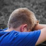 ¿Cómo la Biblia puede ayudarte a superar la ansiedad y el miedo?