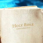 Find Strength and Courage with Isaias 41:10 - What the Bible Says