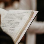 ¿Qué dice la Biblia sobre abandonar a los hijos? Descubre la verdad aquí