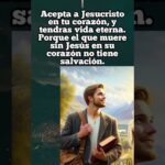 Descubre cómo aceptar a Jesús como tu salvador y transformar tu vida