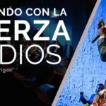 Descubre Cómo Dios Renueva tus Fuerzas como las del Búfalo: Un Poderoso Mensaje de Esperanza