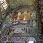 Descubre el mensaje de esperanza en Isaías 41:10 según la Biblia