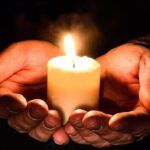 ¿Es bíblico rezar a los muertos? Descubre la verdad aquí