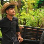 The Truth About Staying Single: What the Bible Really Says